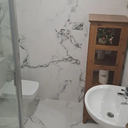 Piso Turistico Laursi アパート Burgo