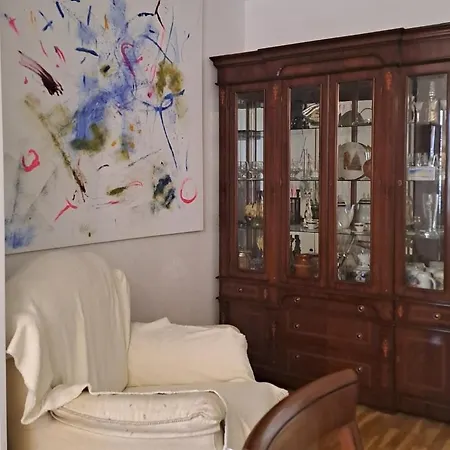 Piso Turistico Laursi * Burgo